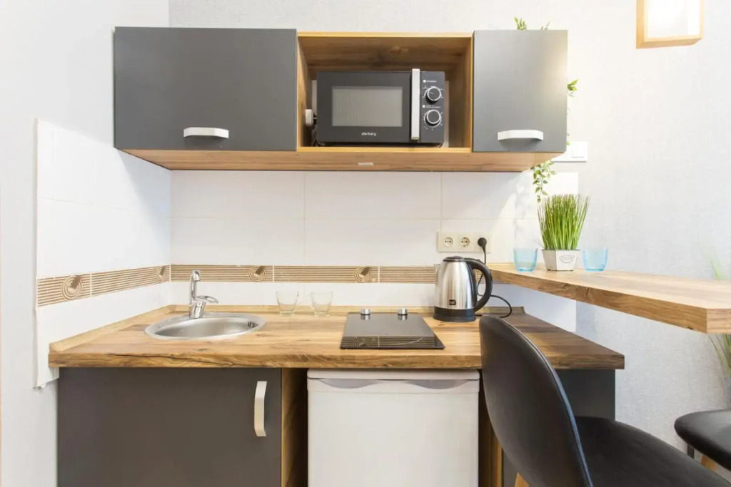 Cozy studio - Yaroslavska 21(2)