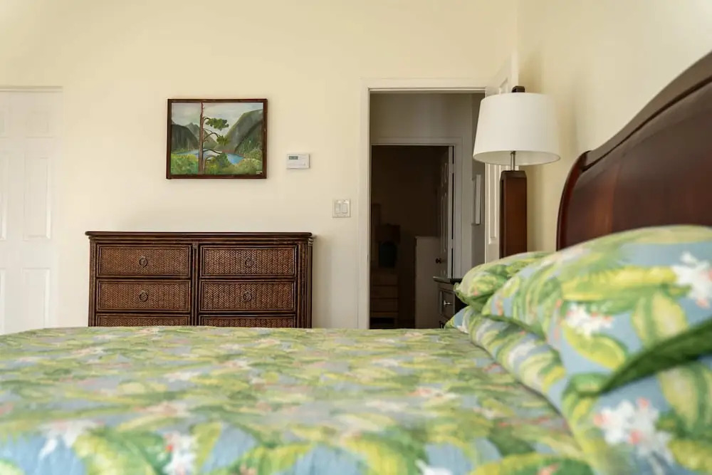 NEW Oceanfront Condo in George Town