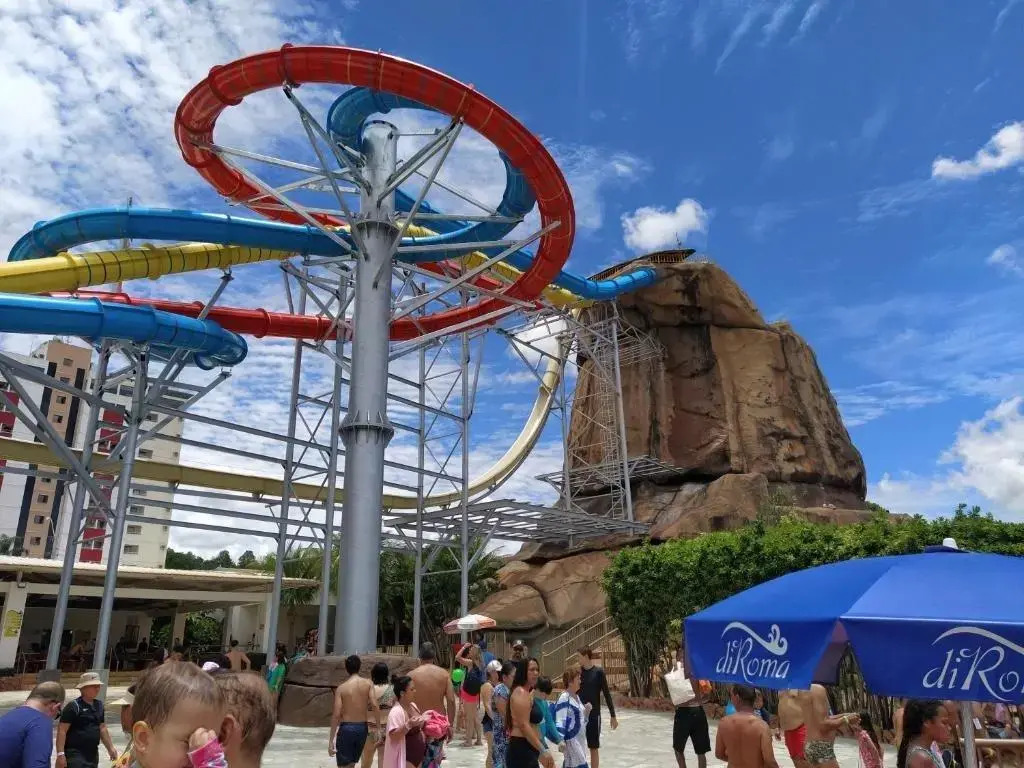 SPAZZIO DIROMA e entrada Grátis no Acqua Park Diroma