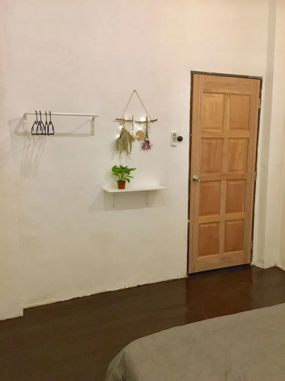Vspace Plt Guesthouse & Cafe