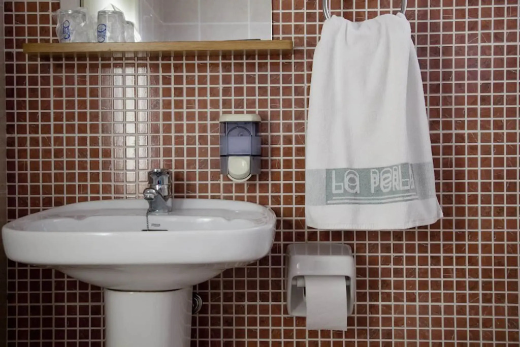 HOTEL LA PERLA