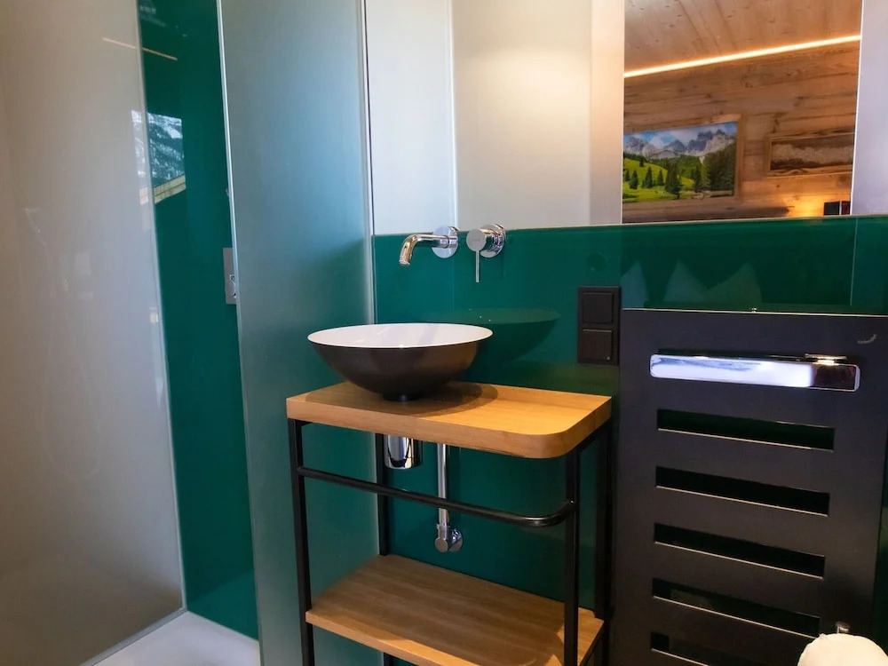 Spacious Apartment With Sauna