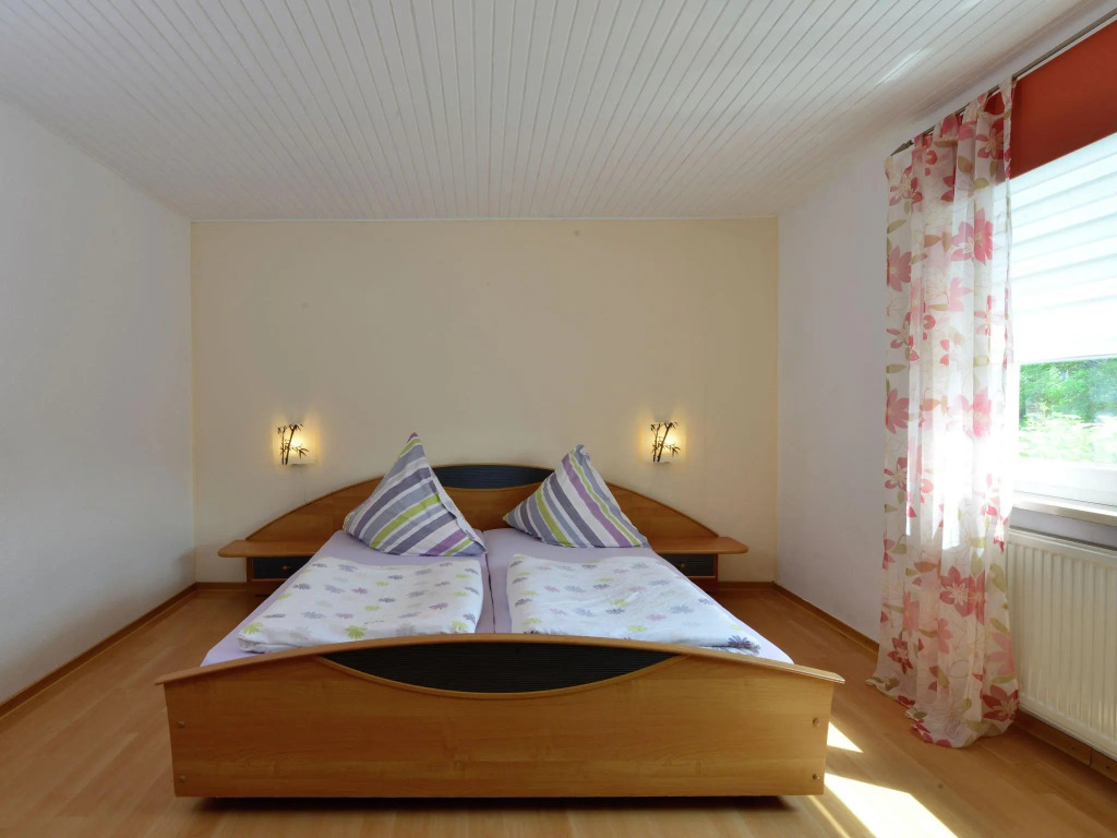 Ferienhaus in Stormbruch mit Terrasse