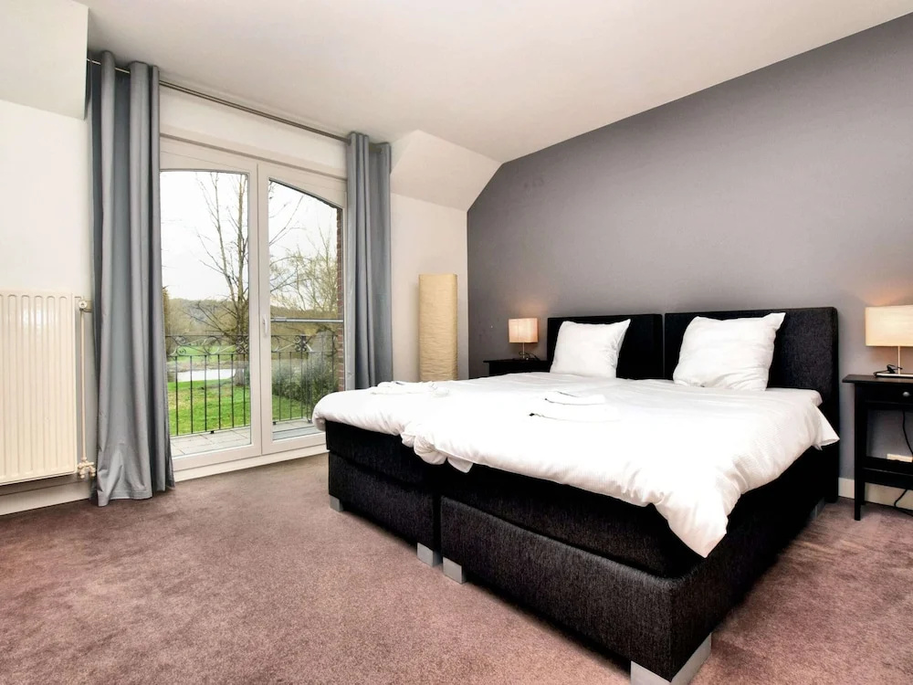 Holiday cottage 28p on the banks in Durbuy