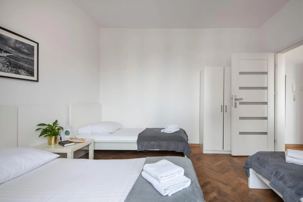 Sleepy3city Apartments 10 Lutego 23