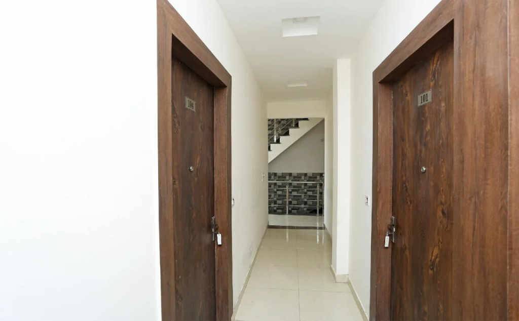 Hotel Vyom Vilas By OYO Rooms