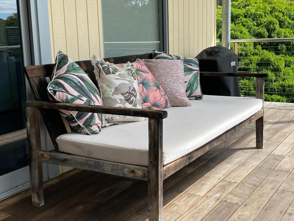 Moriarty Studio - perfect couples retreat