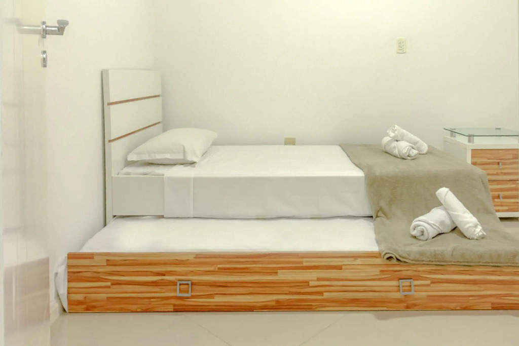 Apartamento de 3 quartos com banheira a 150 metros da praia em Itapema N1188