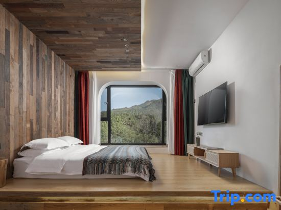 Jianglang Mountain Chunshan Qiushe Homestay