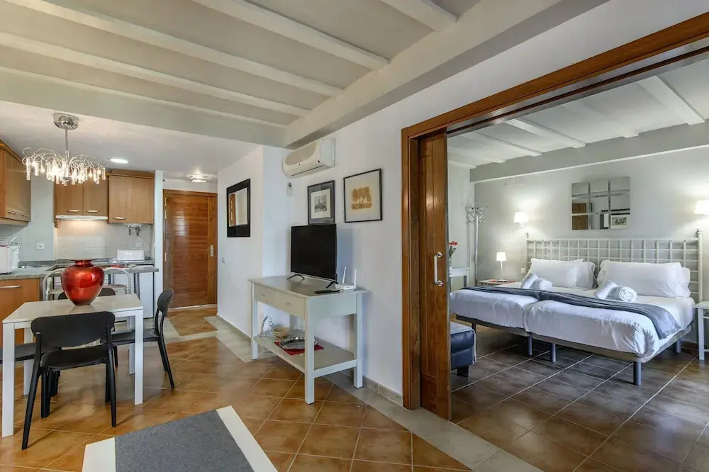 Retreat for 2 in Isla Canela