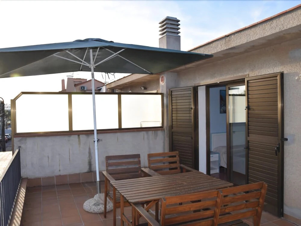 Apartament escoles atic