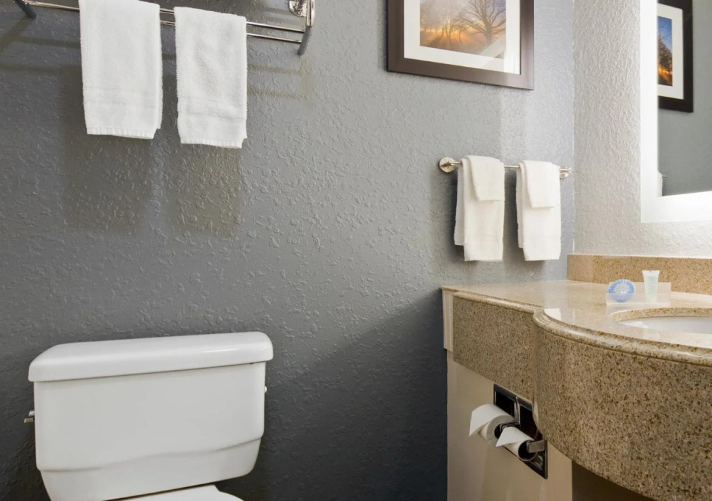 Best Western Waldo Inn & Suites
