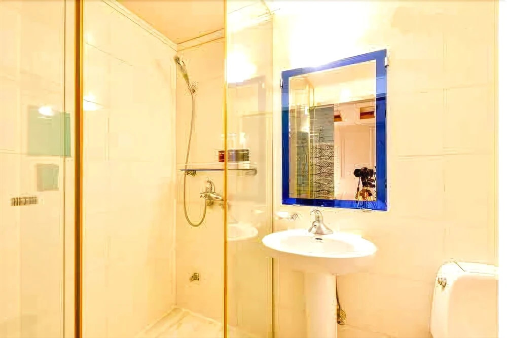 Benetia Hotel