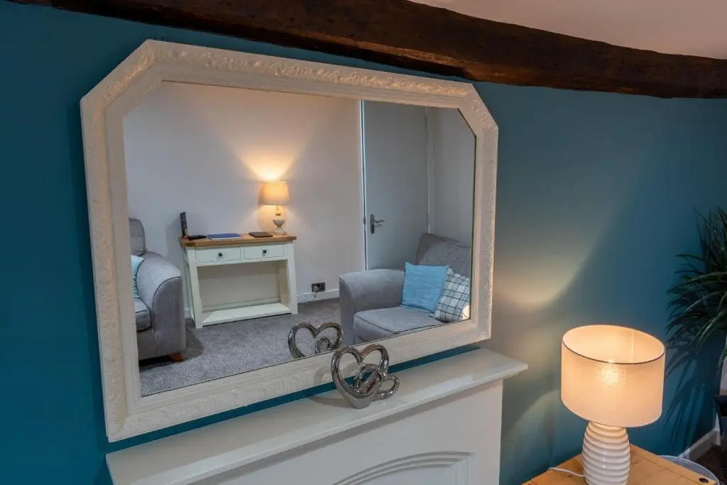 Library View Apartment