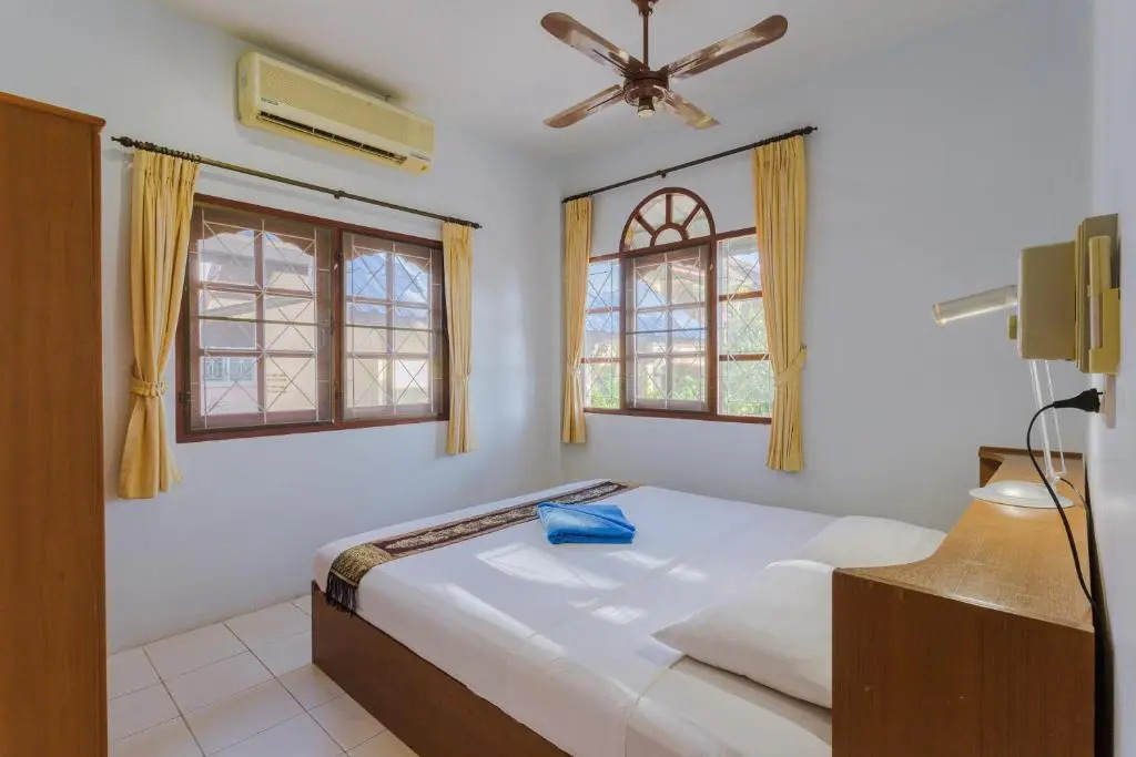 Fantasy Hill Bungalow