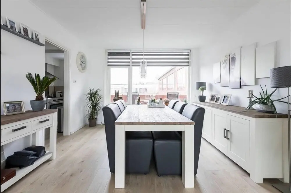 Spacious Nice House Near Amsterdam City Centre and Schiphol Airport