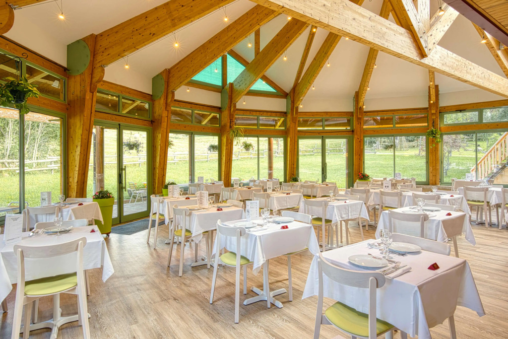 Les Hameaux De Lozere Sure Hotel Collection by Best Western