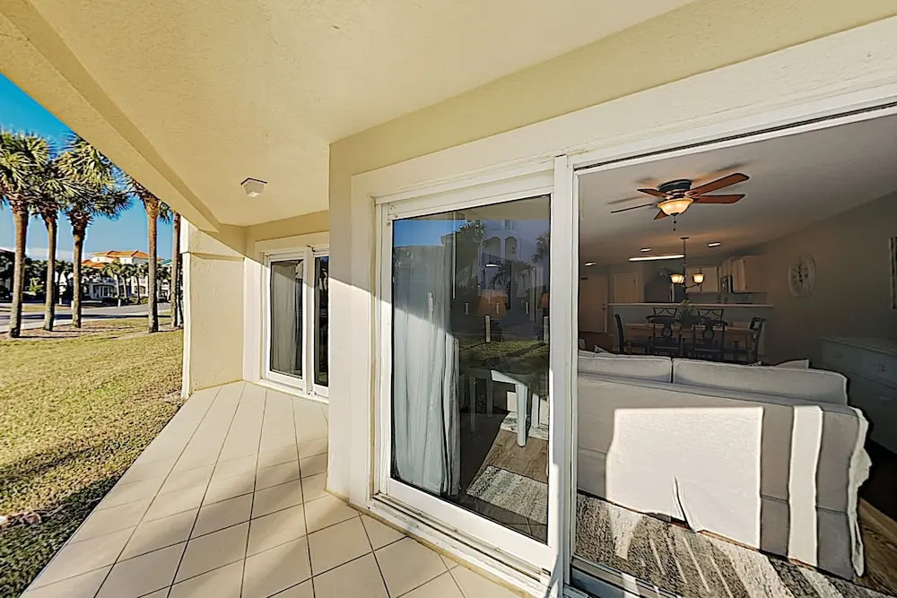 New Listing! Gulf-view Beach W/ Pools 2 Bedroom Condo