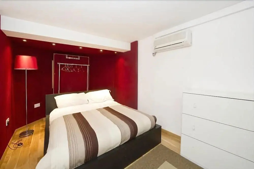 Kensington Olympia Apartments