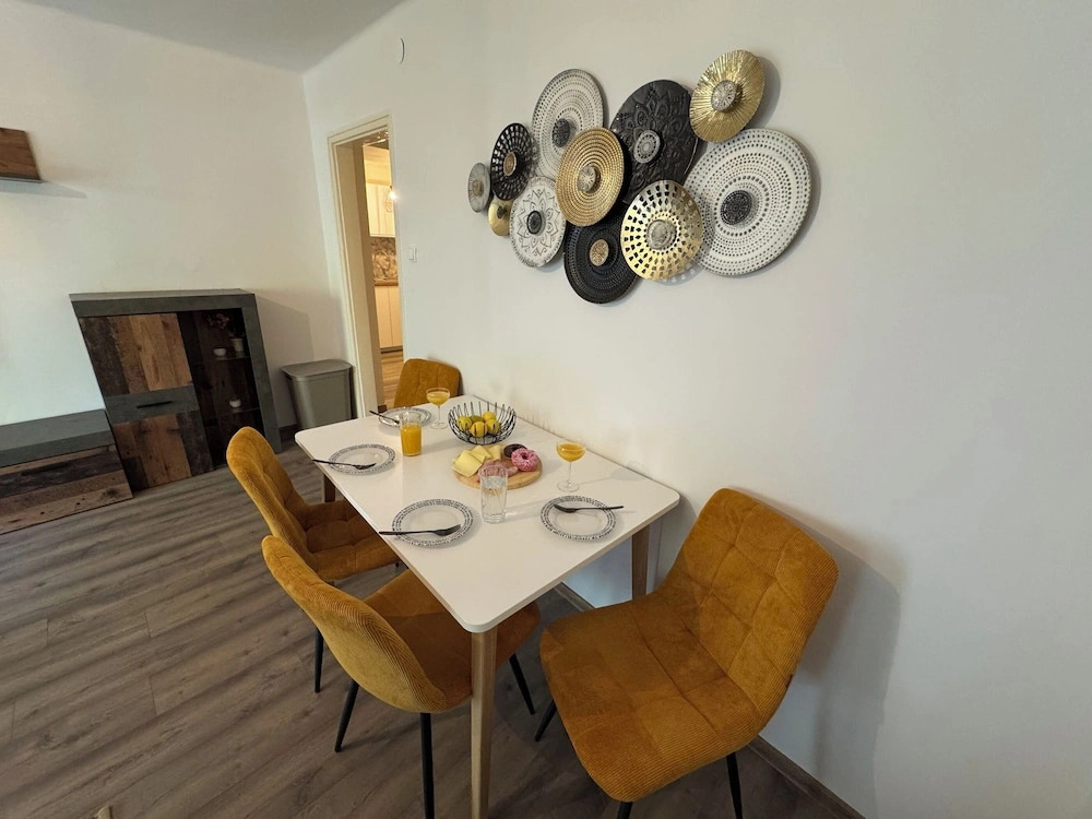 Apartment Ela