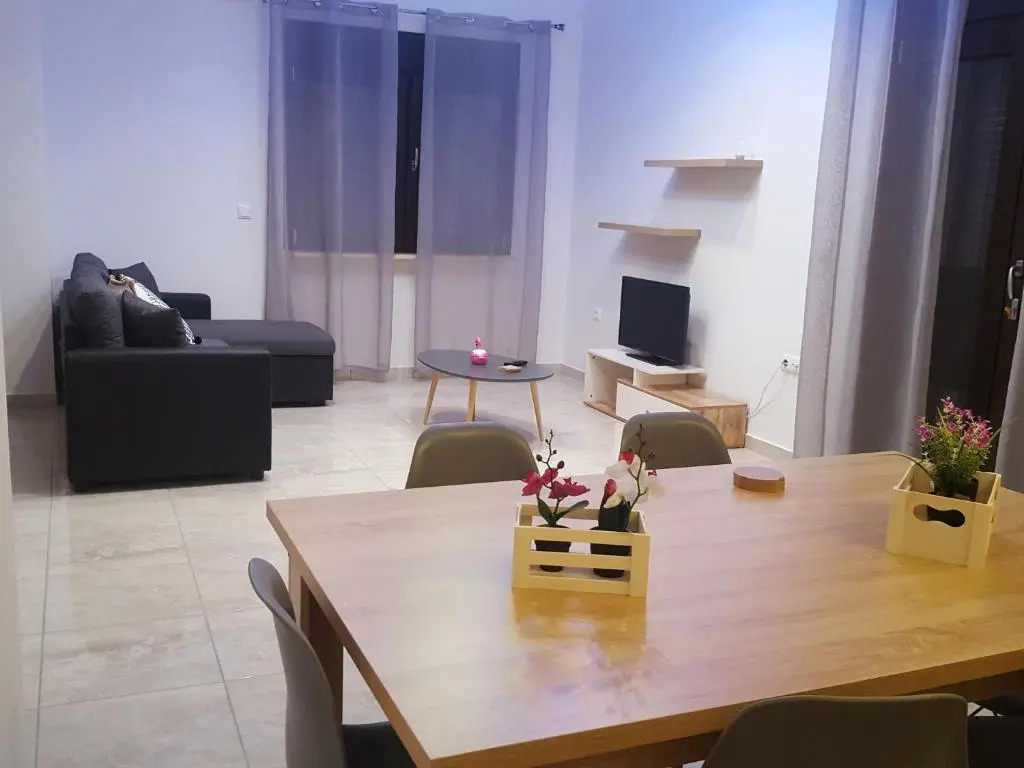 Tom's House