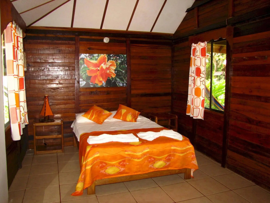 Tacarcuna Lodge