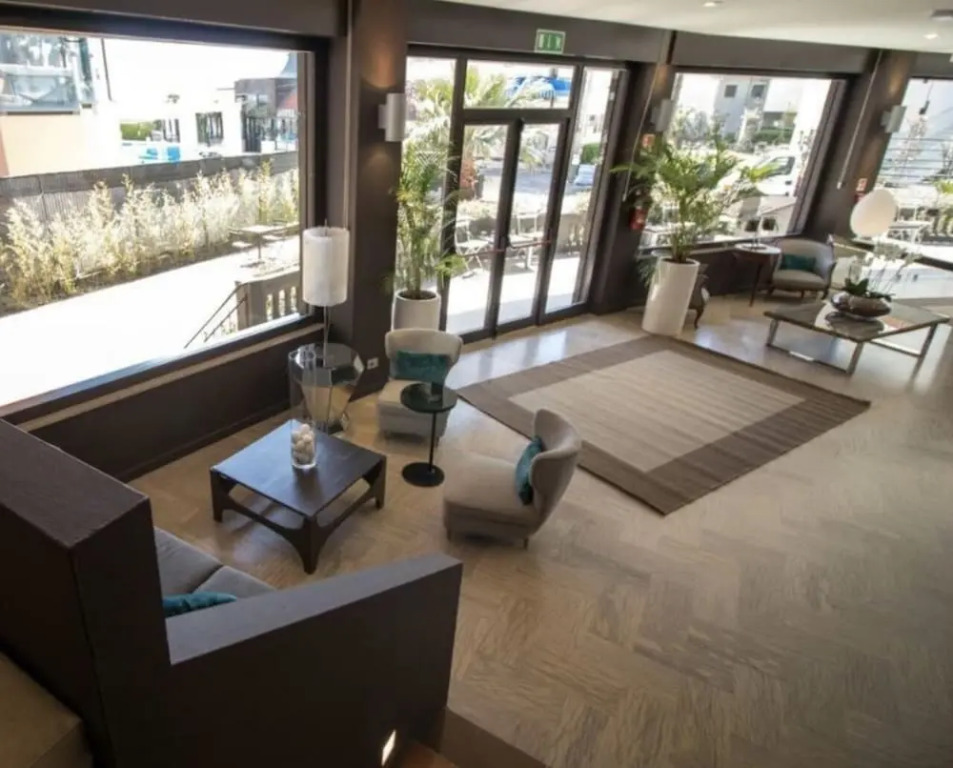 Hotel Caraibi - Breakfast Until 11-00 and Dinner-Mirabilandia Partner