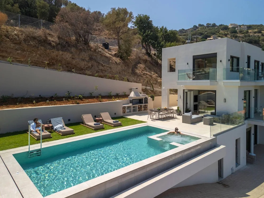 Luxury Villa Vie