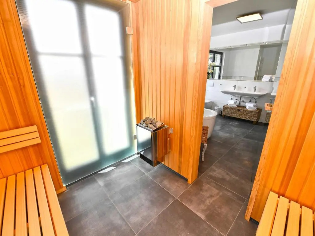 Villa LEVANTE in Binz - Penthouse mit Kamin, Sauna, Seeblick