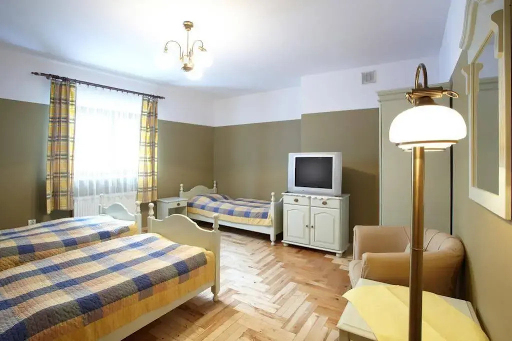 Hotel Batory Annex