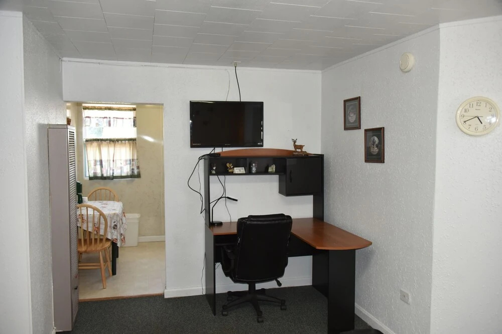 Royals Inn Motel