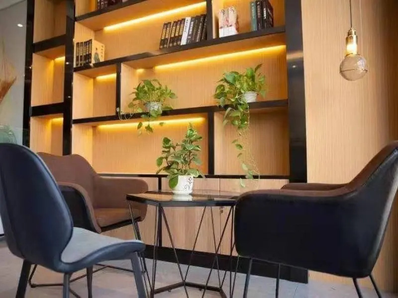 GreenTree Inn Express Wuxi Railway Station North Exit Metro Station