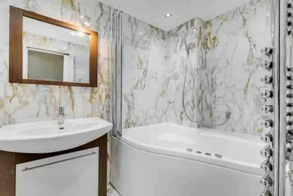 Captivating 3Bed Apartment in London