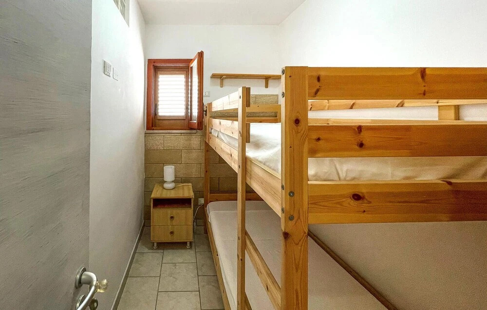 Beautiful Home in Castro With 2 Bedrooms