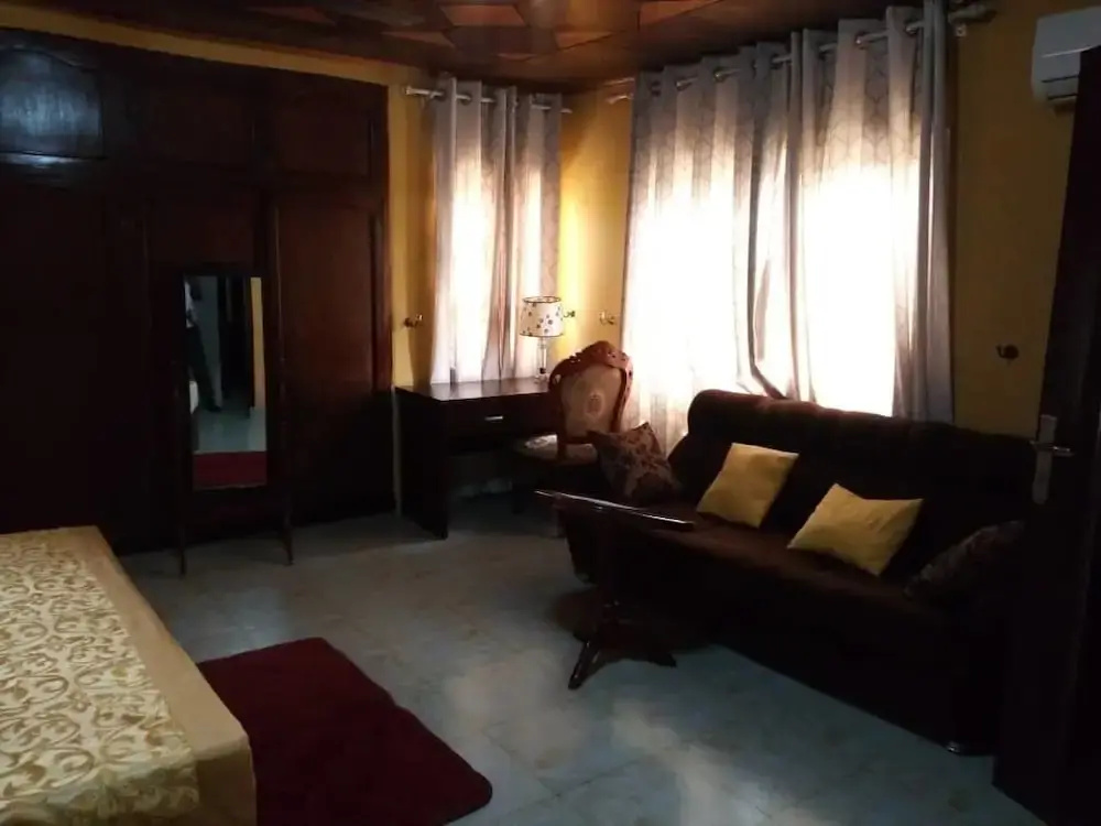 T.S. Hotel