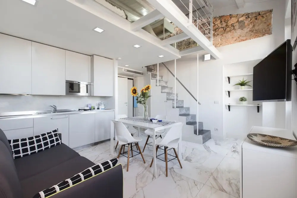 Cannes Old Town Suites