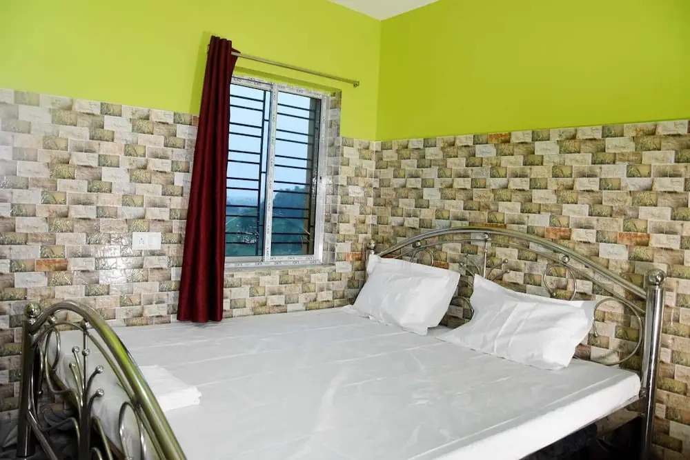 Resort Neel Nirjan !! Best Family Couple friendly family Resort