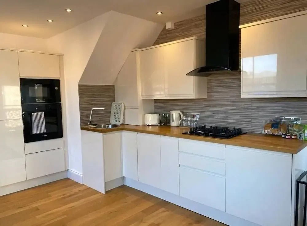 City Centre Duplex Sleeps 4 H55
