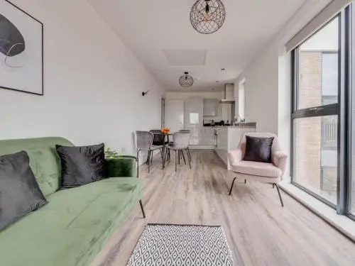 Pass the Keys Modern 2 Bedroom Apartment Manchester Media City