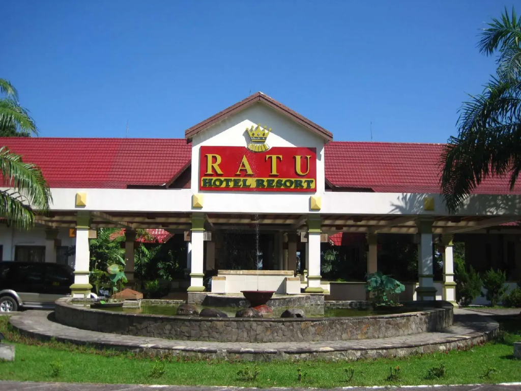 Ratu Hotel & Resort