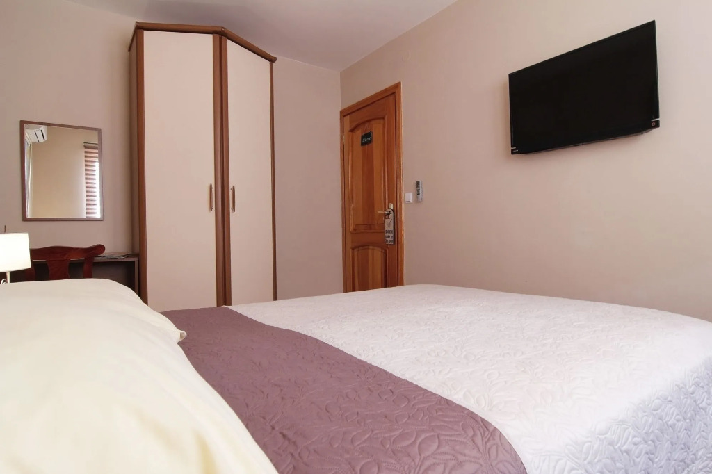 Le Petit Prince Guesthouse Free Gated Parking