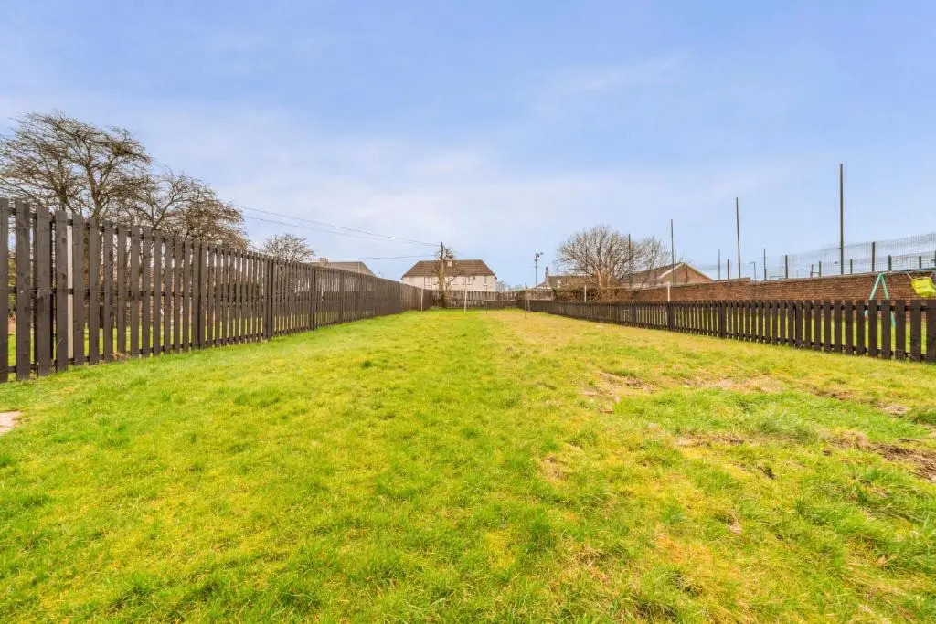 McCulloch Apartment