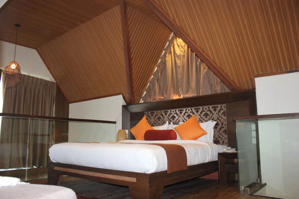 Hotel Mystic Mountain