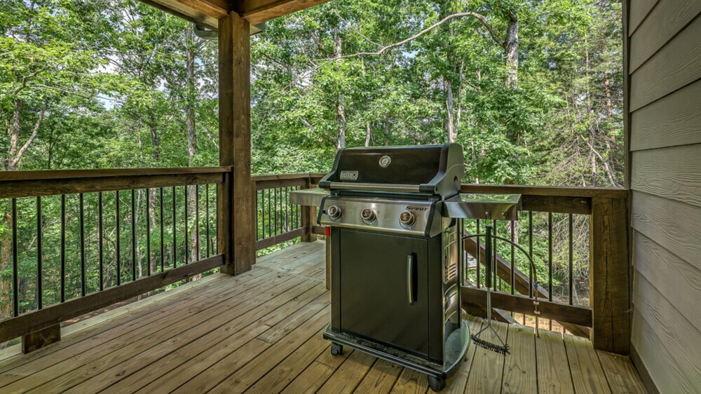 Whitetail Bluff by Escape to Blue Ridge