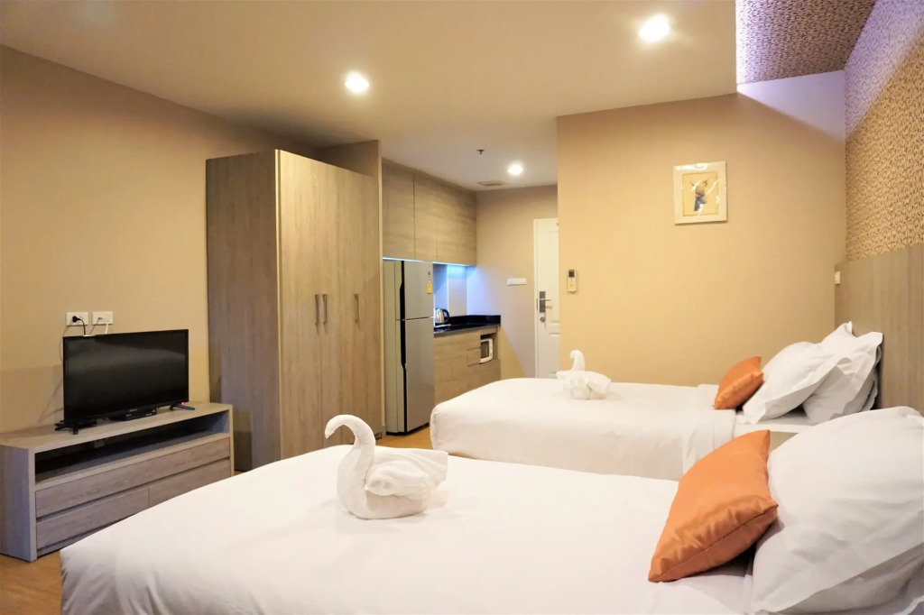 Nest n Rest Hotel