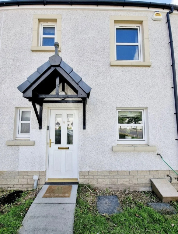 Boutique 3-bed Home with Free Parking in Glasgow