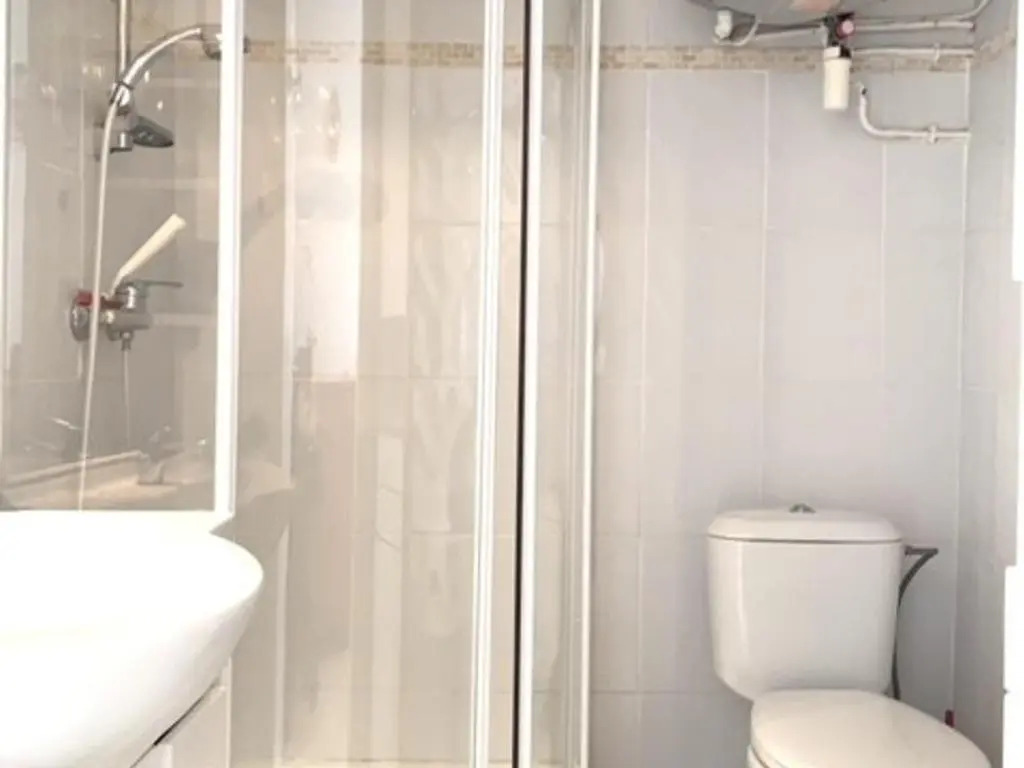 Appartement Balaruc-les-Bains, 1 pièce, 4 personnes - FR-1-503-7