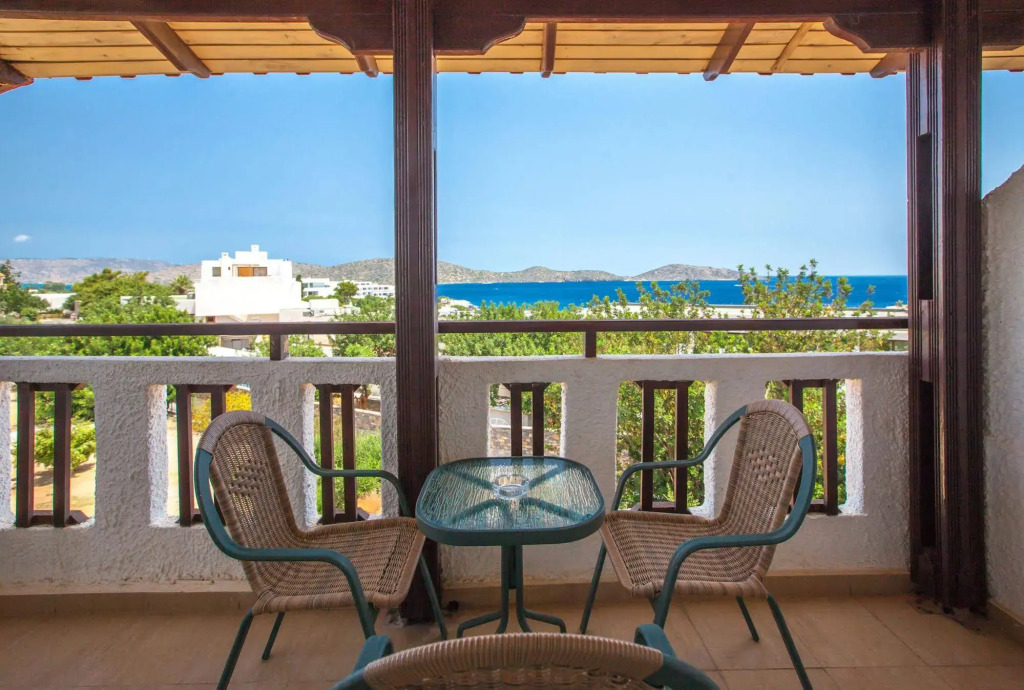 Elounda Breeze Resort