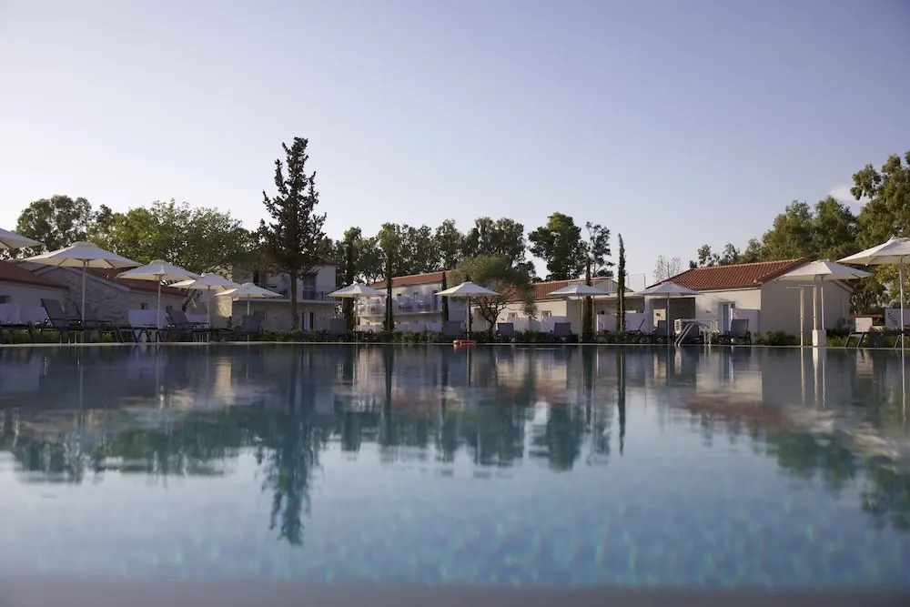 Paleros Beach Resort