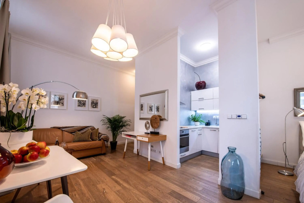 Modern Downtown APT - renovated, on ideal location